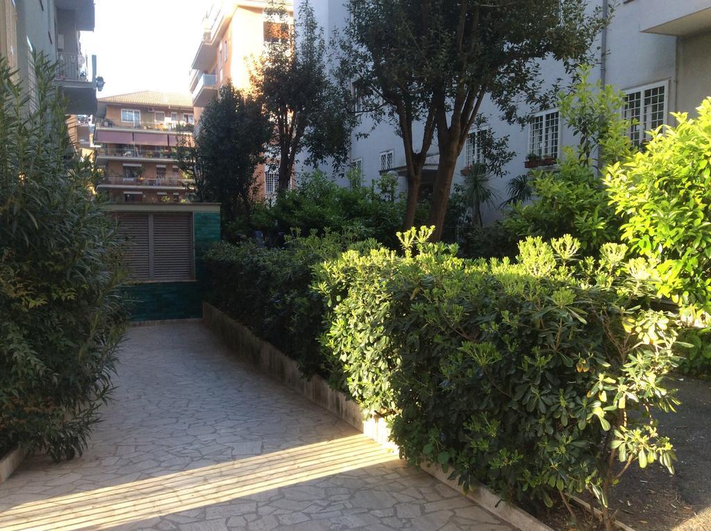 Bed & Breakfast The Frogs And Company Rome